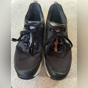 Sleek Black Athletic Shoes for Men